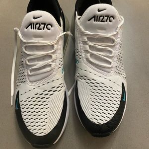 Nike AirMax 270